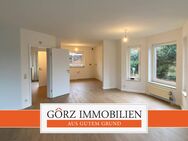 Großzügige Doppelhaushälfte mit Vollkeller (195 m² Wohn/Nutzfläche) - Henstedt-Ulzburg