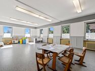 Historisches Flair - Altes Schulhaus mit 5-Zimmer-Wohnung und viel Raum für Ihre kreativen Ideen! - Albbruck