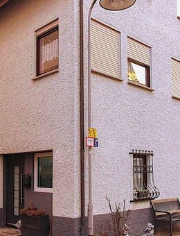 Familienfreundliches Zuhause mit Einliegerwohnung - gepflegt, modernisiert und gut gelegen - Lauffen (Neckar)