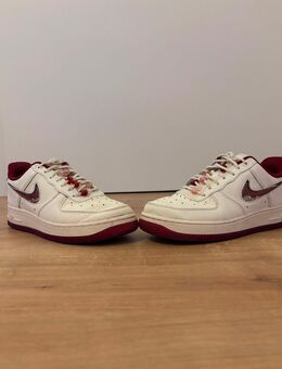 Nike Air Force 1 Low Valentines Day 2024 | Limited Edition | Gr. 38 - Hamm Zentrum