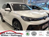VW Tiguan, 1.5 eTSI R-LINE HARMAN-KARDON, Jahr 2024 - Witten