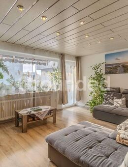 Gemütliche Eigentumswohnung mit praktischem Schnitt und sonnigem Balkon in Neumarkt i. d. Opf. - Neumarkt (Oberpfalz)