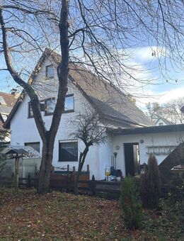 PURNHAGEN-IMMOBILIEN - Burgdamm - vermietetes, freist. 1-Fam.-Haus mit Garage in grüner Lage - Bremen
