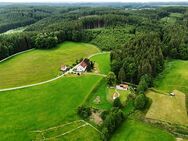 Bauernhaus/Bauernhof kaufen im Allgäu, absolute Alleinlage mit ca. 11 Hektar Wiesen für Mensch & Tier - Breitenbrunn (Regierungsbezirk Schwaben)