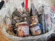 Geschenkkorb / Präsentkorb mit Delikatessen befüllt - Köln
