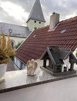 ***Charmante Doppelhaushälfte mit 2 Balkonen ohne Garten im historischen Fachwerkstil mitten im Herzen Bönen*** - Bönen