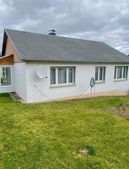 Achtung, neuer Preis! Einfamilienhaus mit Vollunterkellerung in bester Lage Weidas zu verkaufen. - Weida