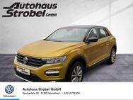 VW T-Roc 1.5 TSI DSG Style Navi Parkpilot Lane-Ass Bluet. Start/Stopp Front-Ass - Schnaittach