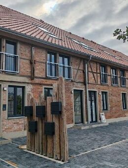 Kernsanierte Fachwerkwohnung mit Balkon - Wolfsburg