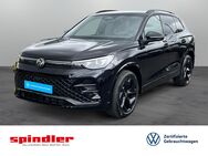 VW Tiguan, 2.0 TDI R-Line Black, Jahr 2024 - Kitzingen