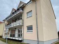 Calbe - schöne 2 Raum Wohnung mit Balkon - moderne Heizungsanlage ! - Calbe (Saale)