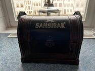 Sansibar Holzkiste - Hamburg
