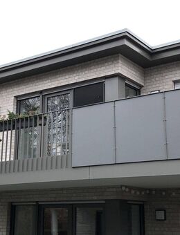 Zentrale 1a-Lage: Neubauwohnung mit 2 Balkonen, EBK und TG-Stellplatz - Lingen (Ems)