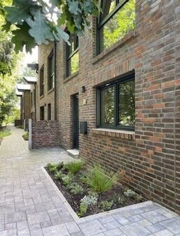 *** Neubau-Erstbezug 5 Zimmer Gewerbe-Townhouse zu vermieten*** - Pinneberg