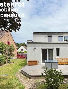 WOHNHAUS MIT GROSSER SCHEUNE UND EINBAUKÜCHE + ZWEI BÄDER + DACHTERRASSE + NEUER HEIZUNG - Anklam