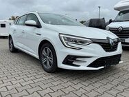 Renault Megane, Grandtour Equilibre dCi 115 |, Jahr 2024 - Wiesmoor