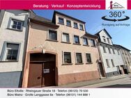 Charmantes großes 2-3 Familienhaus mit Innenhof in guter Lage von Rüdesheim - Rüdesheim (Rhein)