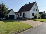 Zweifamilienhaus mit Modernisierungspotenzial - Neu Wulmstorf