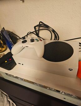 X box series s zu verkaufen - Berlin