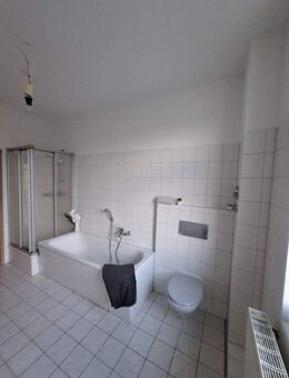 SCHÖNE WOHNUNG MIT BALKON - EINBAUKÜCHE AUF WUNSCH MÖGLICH! - Chemnitz