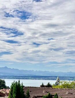Vollmöblierte 2,5-Zimmer-Wohnung mit traumhaftem See- und Bergblick - Meersburg
