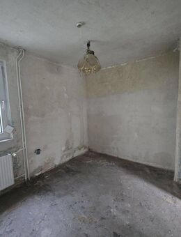 Entkerntes Haus in Mainz-Weisenau mit Baugenehmigung - Mainz