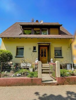 Rohdiamant in ruhiger und doch zentraler Lage mit exzellenter Anbindung an die A8 - Karlsbad