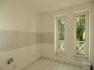 :-) ZENTRUM+WUNDERSCHÖNE 2-ZI-WOHNUNG+BAD MIT DUSCHE+NEUBAU+PARKETT+TG-STELLPLATZ - Wurzen