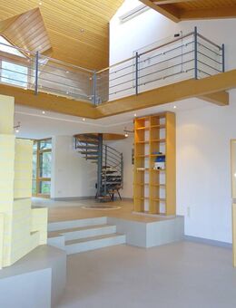 Luxuriös ausgestattete Villa mit Pool, Sauna, Kamin und Solaranlage. - Wetzlar