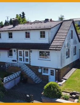 GROßZÜGIGES WOHNHAUS MIT GESTALTUNGSFREIHEIT! KEINE KÄUFERPROVISION! - Ottrau