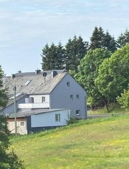 PROVISIONSFREI! Doppelhaus mit Weitsicht & viel Platz in STEFFELN - Steffeln