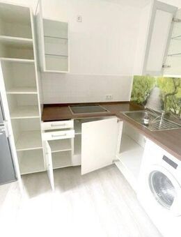 AnKaSa Immobilien GmbH*2.OG*Karl-Heine-Straße*2 RWE*LAMINAT*EBKmgl.*WannenBad* - Leipzig