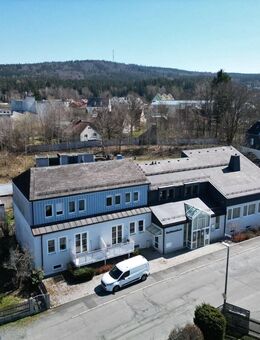 Wollten Sie schon immer mal eine Bank übernehmen? - Zell (Fichtelgebirge)