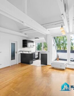 Zeitnah bezugsfrei! Charmante und lichtdurchflutete 3 Zimmer-Wohnung mit eigener Dachterrasse - Nürnberg