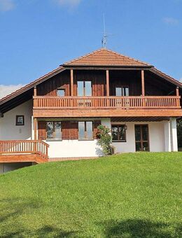 Geschmackvolles Haus mit vorhandenem, zusätzlichen Baurecht - Gangkofen