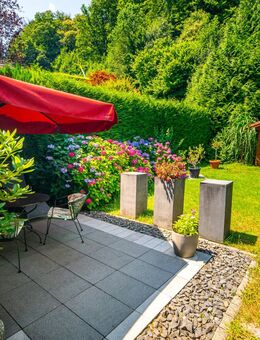 **Traumhaftes Wohnen in Baden-Baden Ebersteinburg mit Blick auf die Burg und in die Vogesen ** - Baden-Baden