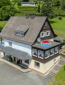 ++ KRAG Immobilien ++ Viel Platz für Mensch & Tier | 9 Räume | Gartenidylle mit Auslauf und Garage - Bad Endbach