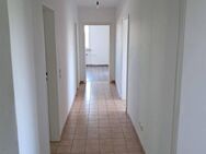 Helle 3-Zimmer-Wohnung mit Balkon in Duisburg - Duisburg