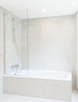 Helle Wohnung zum Erstbezug nach Kernsanierung im 1. OG mit Balkon und Ausblick! - Rednitzhembach