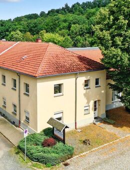 Gepflegtes Mehrfamilienhaus mit Gewerbe in Pirna - Pirna