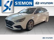 Hyundai i30, 1.5 T-GDi FL Kombi N-LINE Komfort-P Mehrzonenklima, Jahr 2021 - Emsdetten