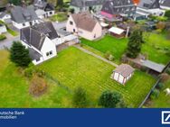 Freistehendes Einfamilienhaus auf großem Grundstück in guter Lage zu verkaufen - Bochum