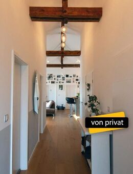 Von privat: Exklusive 4,5-Zimmer-Dachgeschosswohnung mit EBK und 2 Carportstellplätzen in Pfungstadt - Pfungstadt