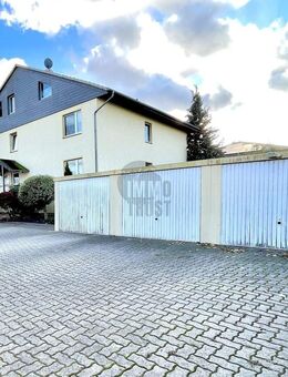 ATTRAKTIVES INVESTMENT: 6 WOHNEINHEITEN IN GEPFLEGTEM MEHRFAMILIENHAUS - Danndorf