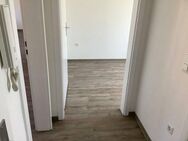 Hier fühlen Sie sich wohl: ansprechende 2-Zimmer-Wohnung mit Balkon, sofort anmietbar! - Lübeck