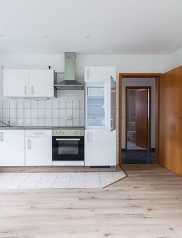 Moderne 2-Raum-Wohnung in Venusberg mit Einbauküche und PKW-Stellplatz!! - Drebach