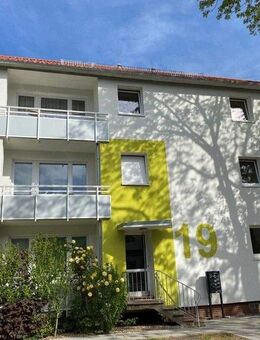 Helle 2-Zimmer-Wohnung mit Balkon - Delmenhorst