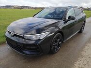 VW Passat Variant, 2.0 TDI R-Line, Jahr 2024 - Achern