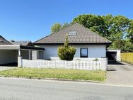 *** Bungalow mit Platzangebot, Garten, Garage... *** - Rhauderfehn