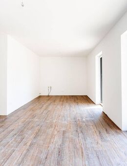 *Erstbezug! Lichtdurchflutete 2-Zimmer-Erdgeschoss-Wohnung mit Privatgarten* - KFW 55 - Straubing